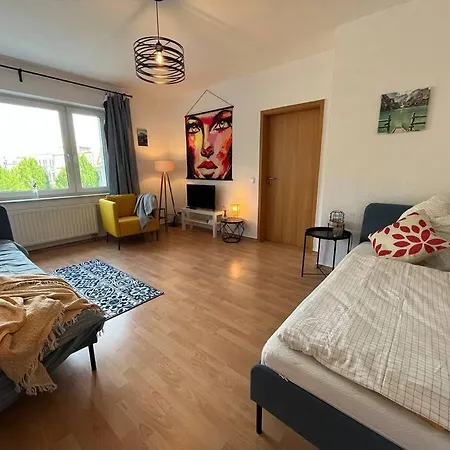 Apartment Blue Chili 22 - 2-raum-wohnung Im Stadtfeld Ost Magdeburg