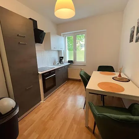 Blue Chili 22 - 2-raum-wohnung Im Stadtfeld Ost