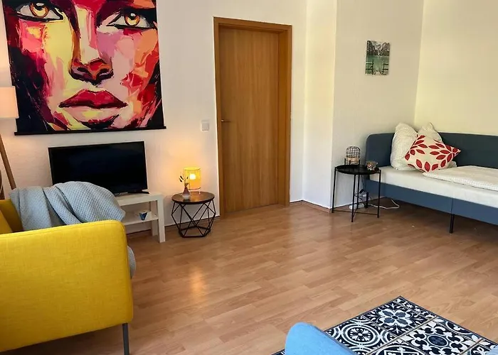 Blue Chili 22 - 2-raum-wohnung Im Stadtfeld Ost *